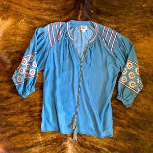 NWOT never worn Rod’s denim chambray southwest top